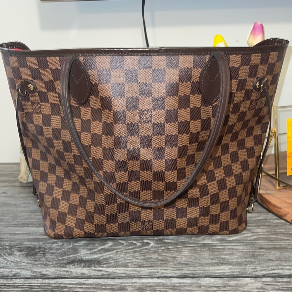 Louis Vuitton Neverfull mm
